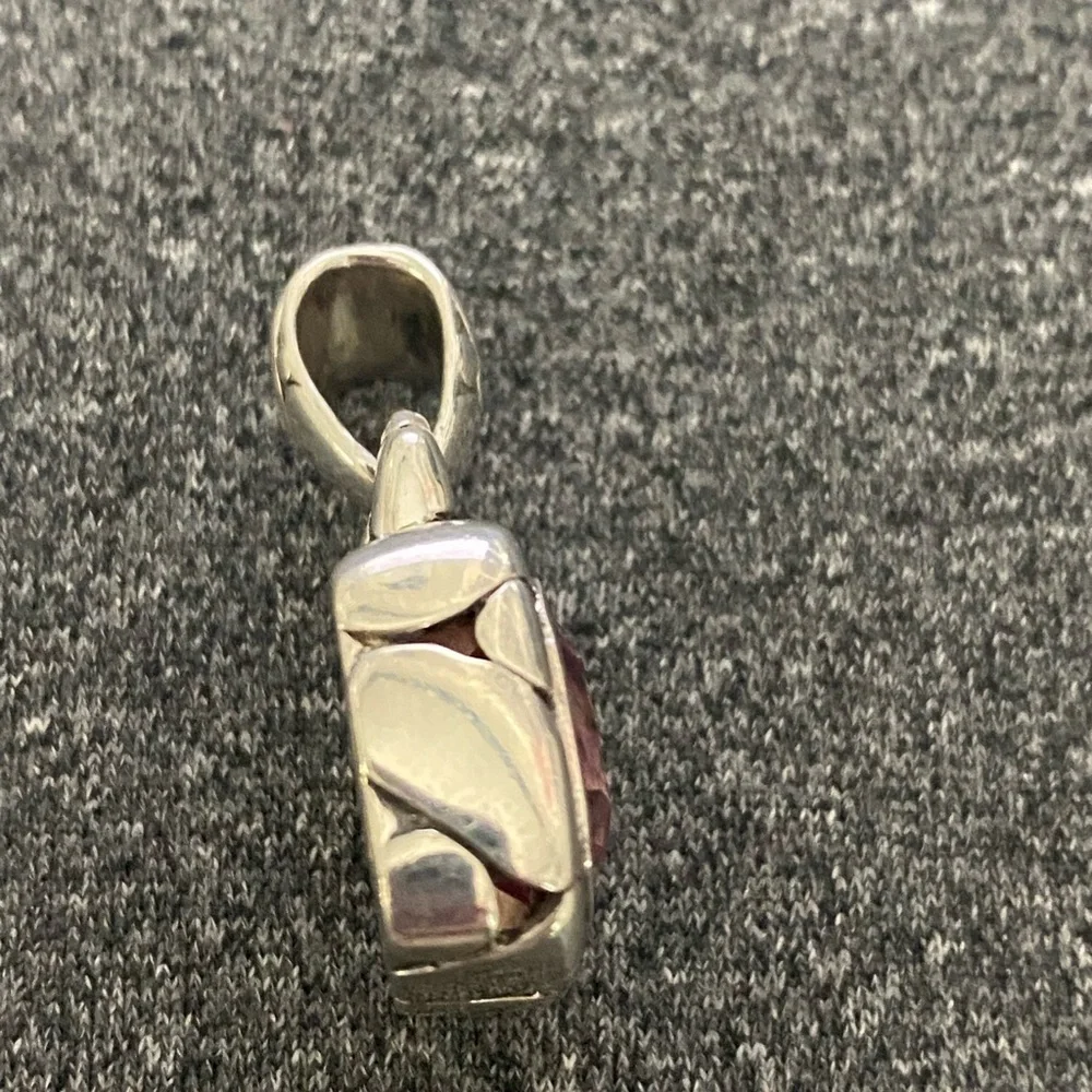 John Hardy Pendant - Picture 2 of 4